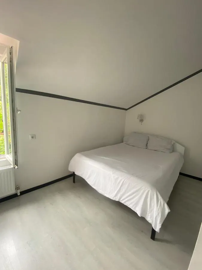 Guest House - Green Space Batumi Georgia