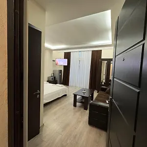 Aparthotel Iko's Family, Batumi