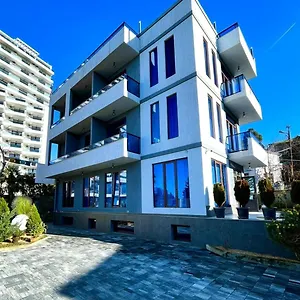 Guest house Queen Tamar, Batumi
